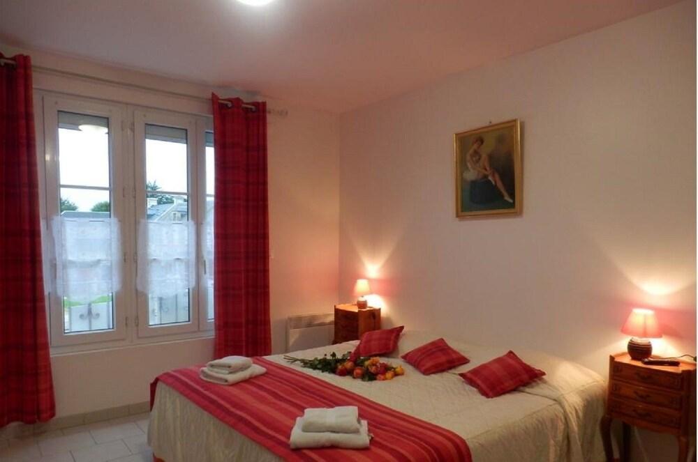 Place Alexandre Stanier Apt N 7 Avec Terrasse Asnelles Esterno foto